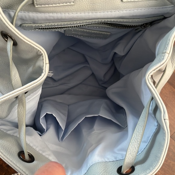 American Eagle Satchel/backpack style bag - Picture 7 of 7